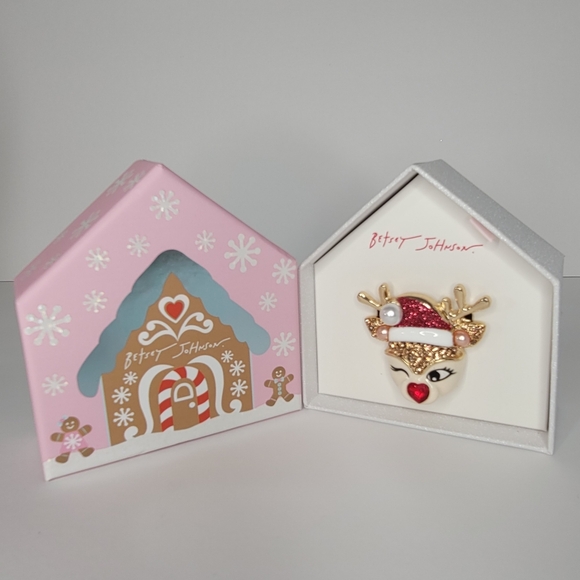 Betsey Johnson Christmas Reindeer Brooch - Picture 2 of 5